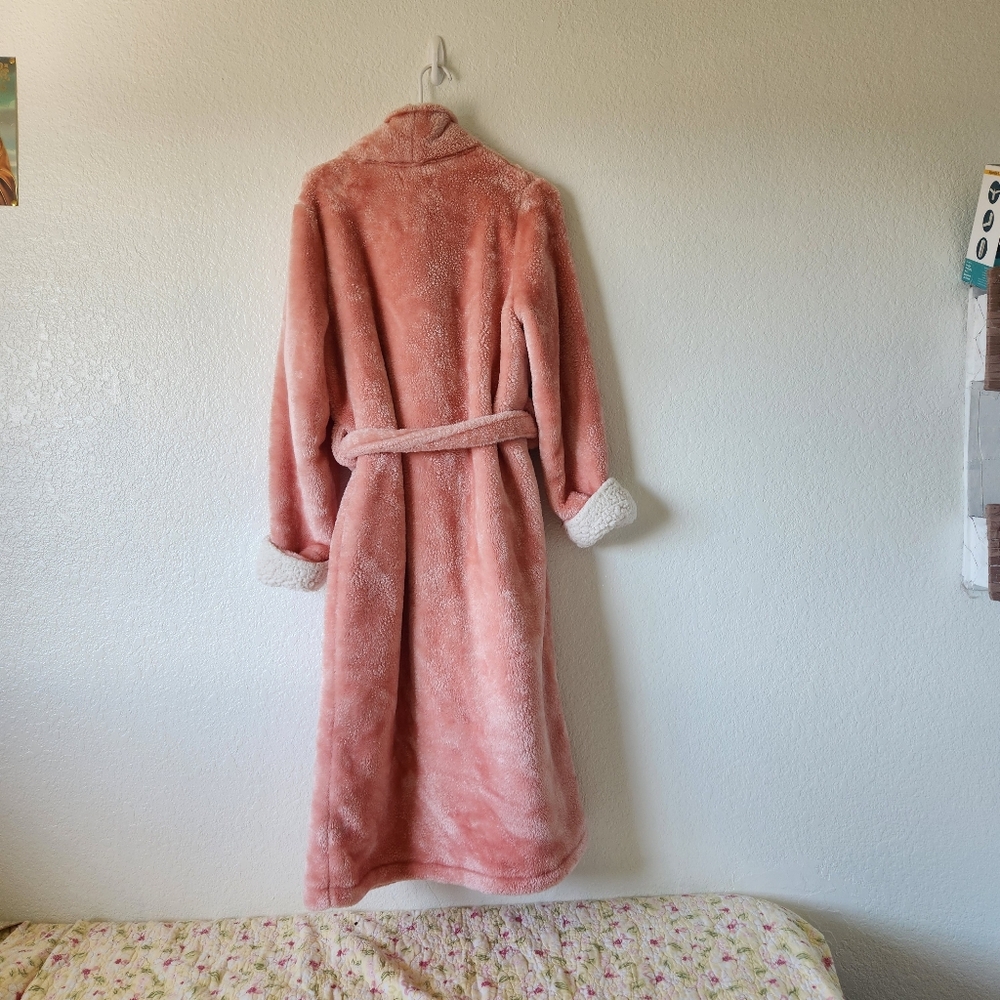 Nordstrom Cozy Pink and Cream Robe Size L #048 - Picture 7 of 10